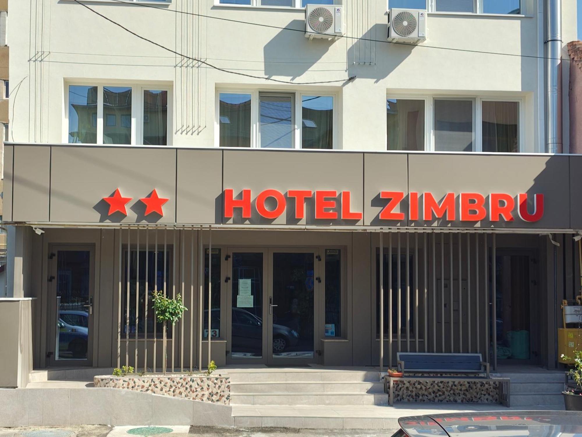 Hotel Zimbru Kluž Exteriér fotografie